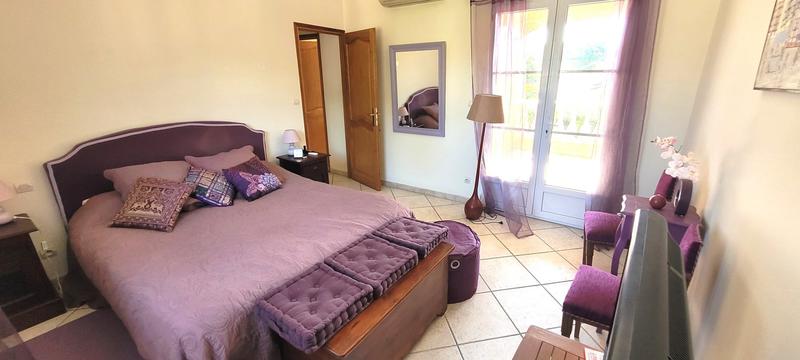 Villa - 240 m² - 7 pièces