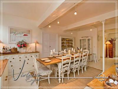 Maison de maîtres - 408 m² - 8 pièces