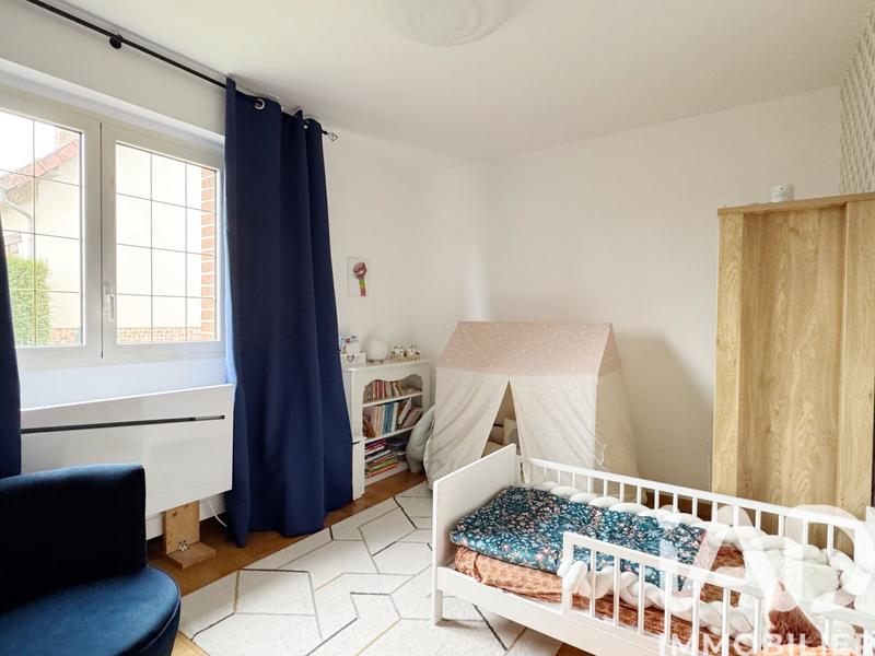 Maison - 300 m² - 8 pièces