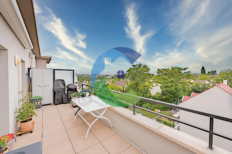 Appartement - 81 m² - 4 pièces