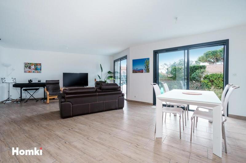 Maison - 120 m² - 5 pièces