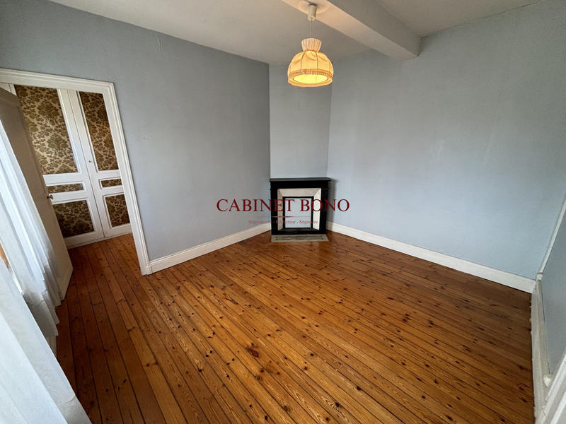 Maison ancienne - 242 m² - 10 pièces