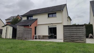 Maison - 106 m² - 6 pièces