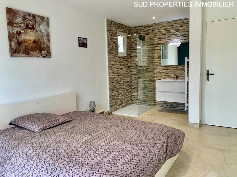 Villa - 207 m² - 7 pièces