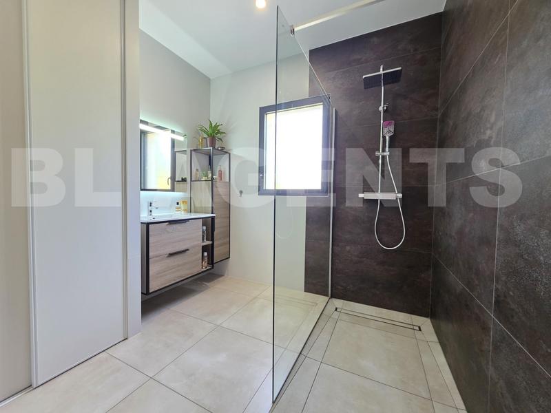 Maison de ville - 150 m² - 4 pièces