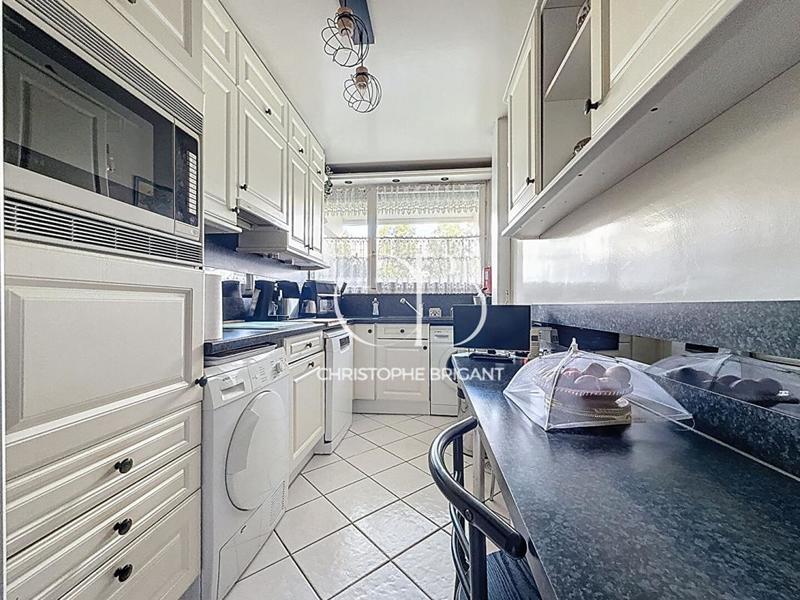 Appartement - 100 m² - 5 pièces