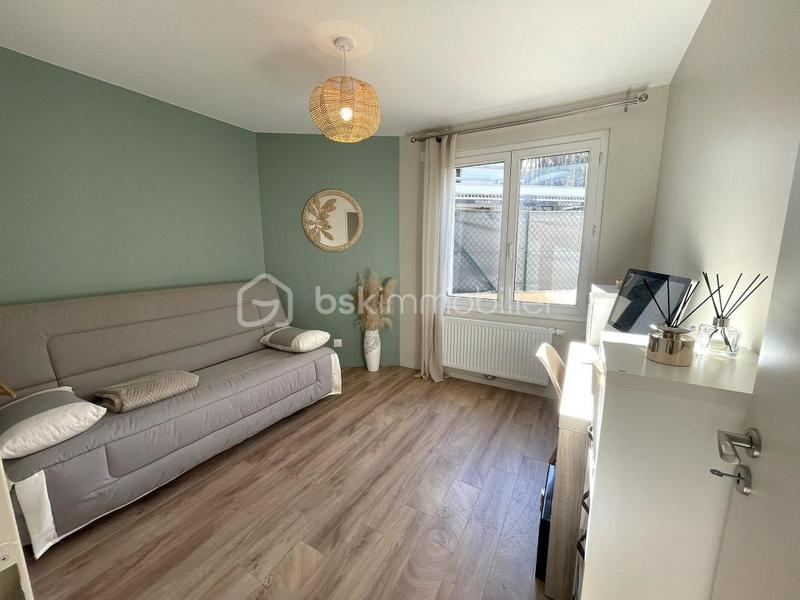 Maison - 147 m² - 6 pièces