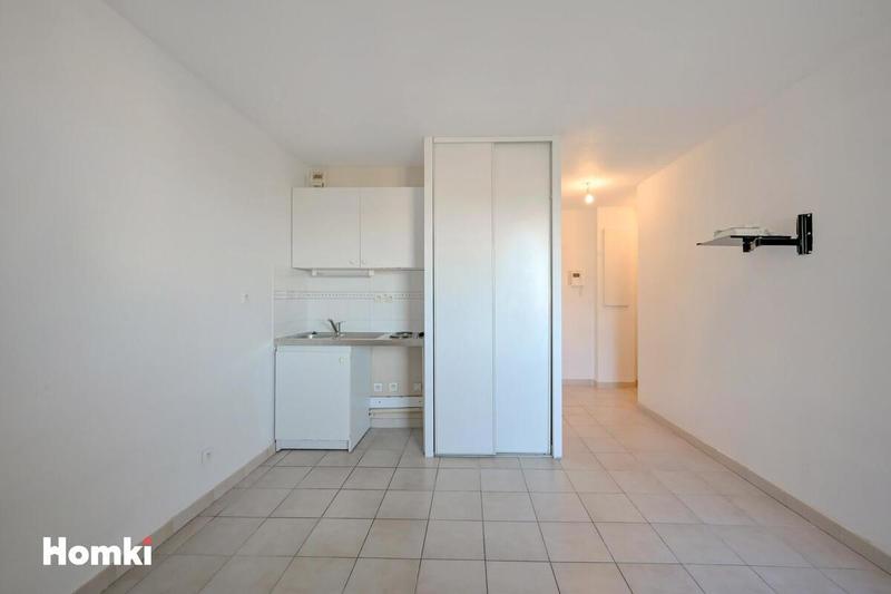 Studio - 21 m² - 1 pièce