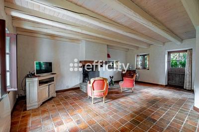 Longère - 196 m² - 8 pièces