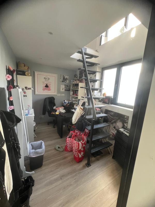 Maison - 207 m² - 10 pièces