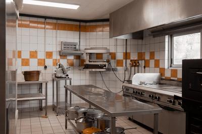 Local commercial - 227 m²