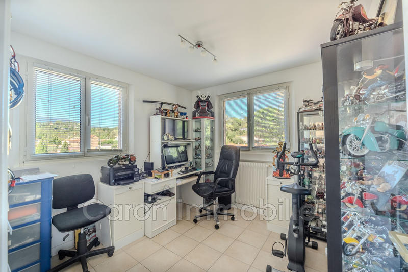 Maison - 164 m² - 6 pièces