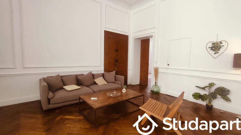 Chambre - 20 m² - 1 pièce