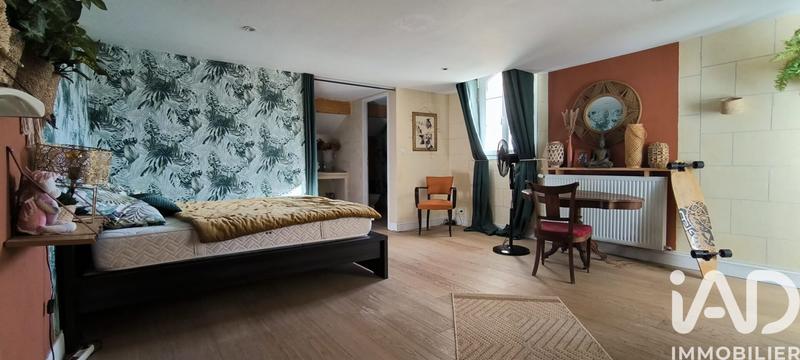 Maison - 1 022 m² - 15 pièces