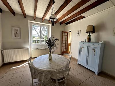 Maison - 139 m² - 5 pièces
