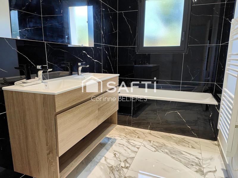 Maison - 150 m² - 5 pièces