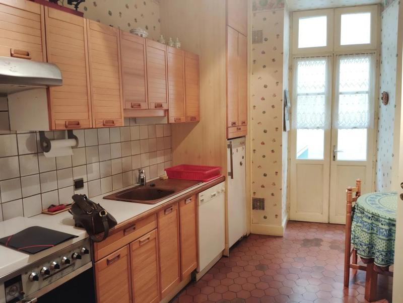 Maison - 320 m² - 6 pièces