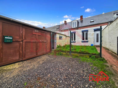 Maison - 64 m² - 4 pièces