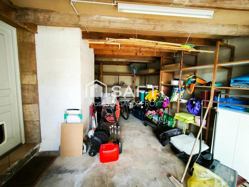 Maison - 219 m² - 8 pièces