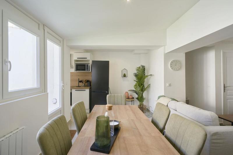 Maison - 98 m² - 6 pièces