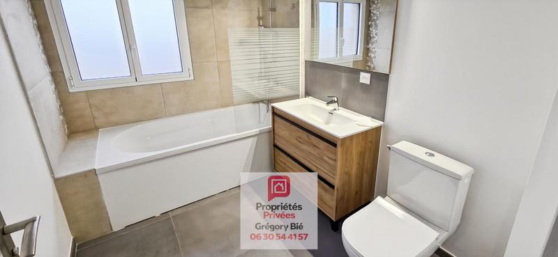 Maison - 83 m² - 4 pièces