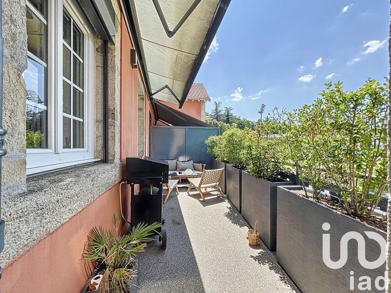 Appartement - 191 m² - 6 pièces