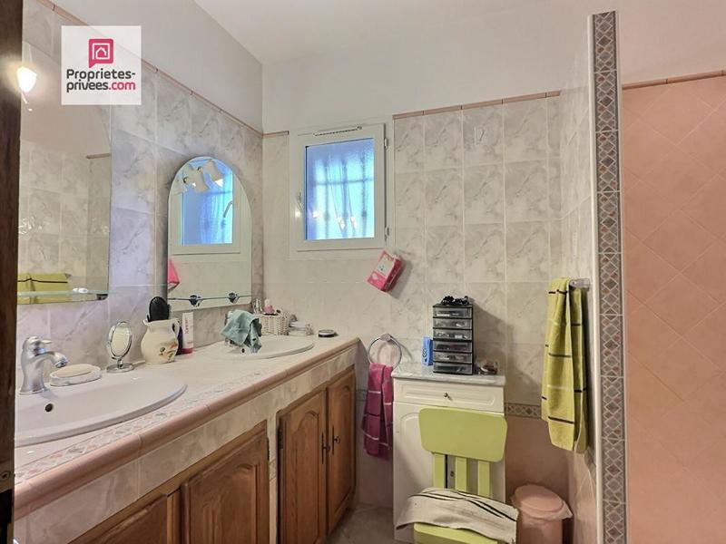 Villa - 143 m² - 6 pièces