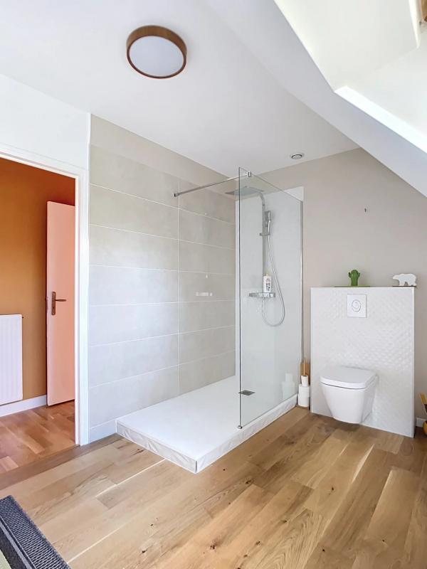 Maison - 198 m² - 7 pièces