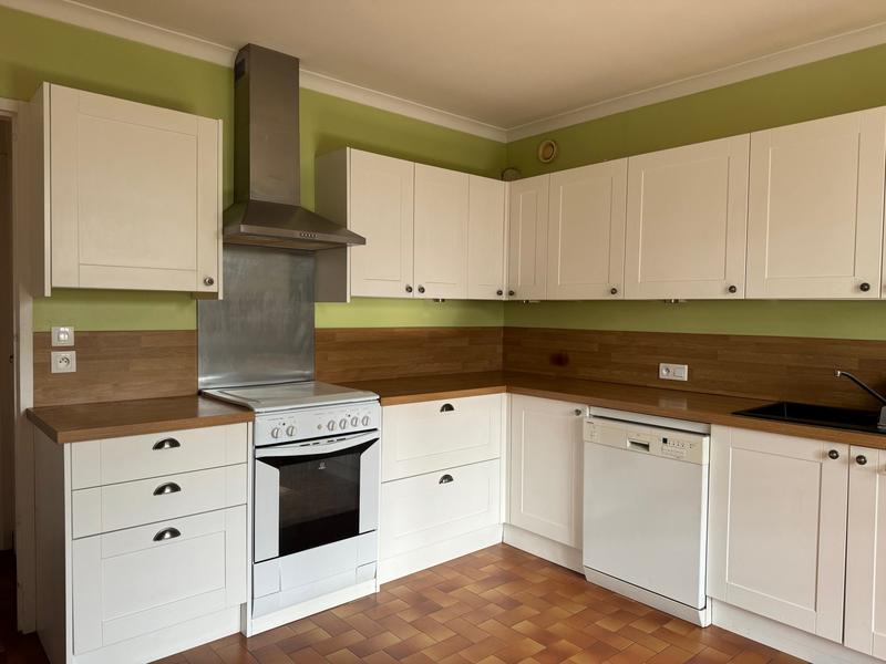 Maison - 140 m² - 5 pièces