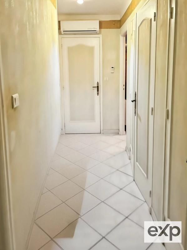 Maison - 92 m² - 5 pièces