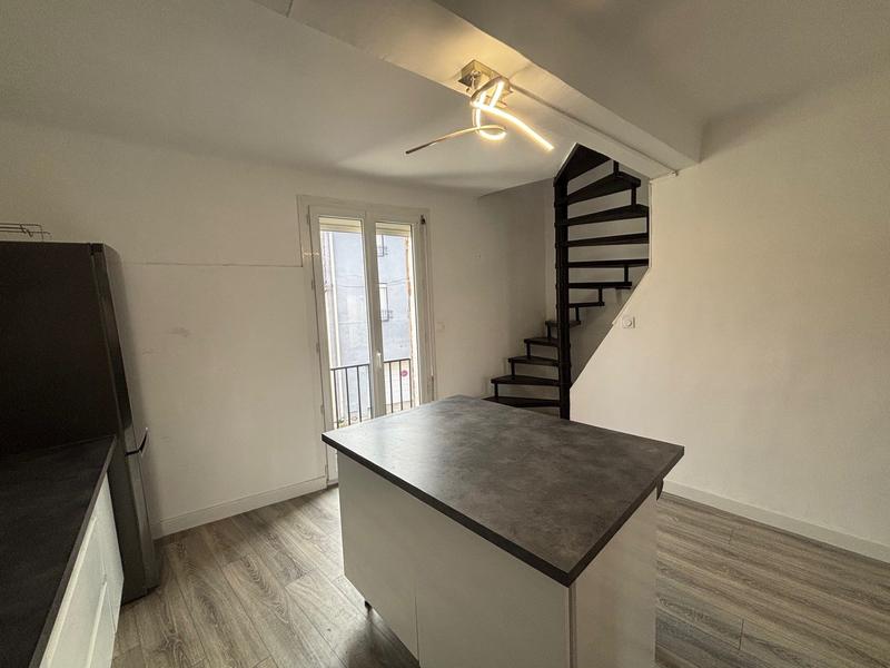 Appartement - 82 m² - 3 pièces