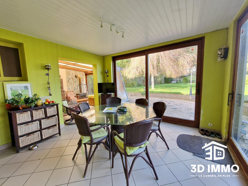 Maison - 260 m² - 8 pièces