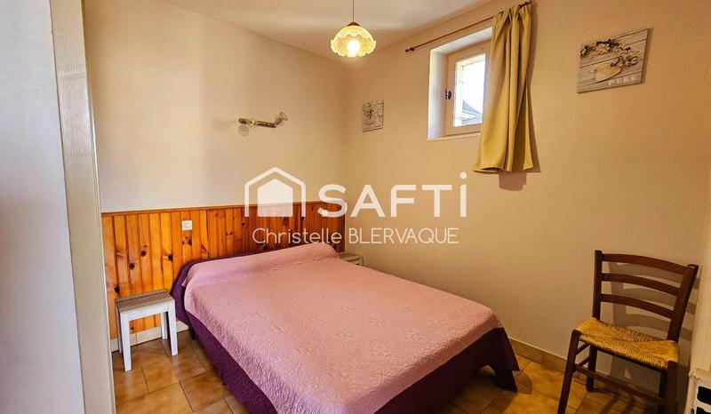 Appartement - 100 m² - 9 pièces