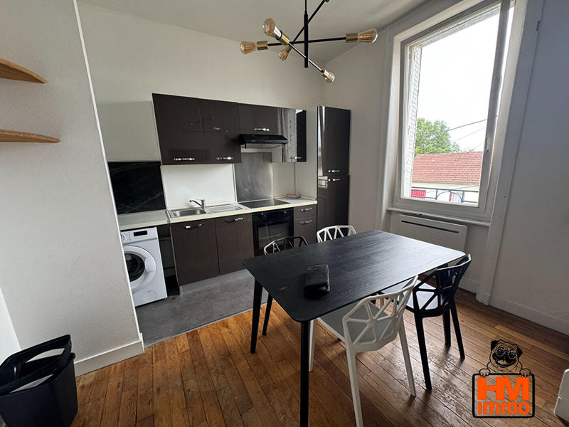 Immeuble - 201 m² - 7 pièces