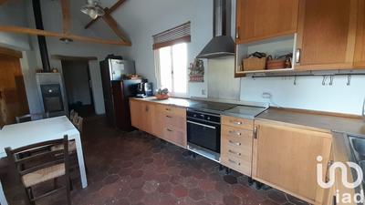 Maison - 299 m² - 10 pièces