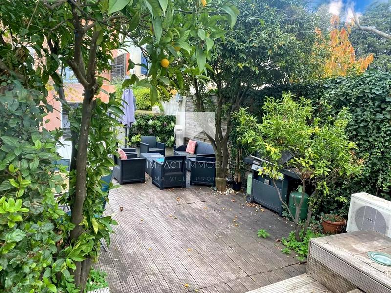 Maison - 170 m² - 5 pièces