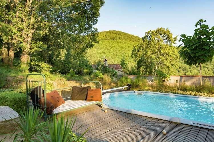 Maison - 198 m² - 9 pièces