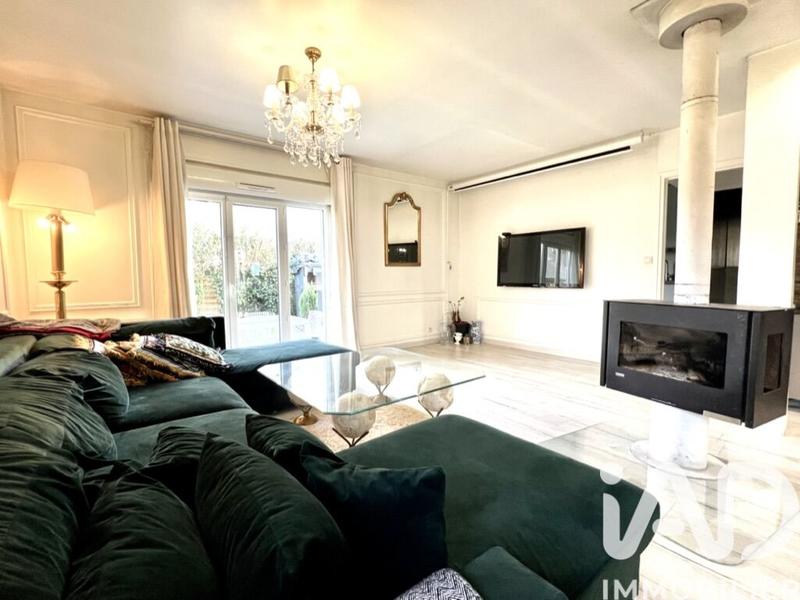 Maison - 93 m² - 4 pièces