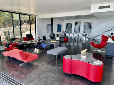 Maison - 340 m² - 9 pièces