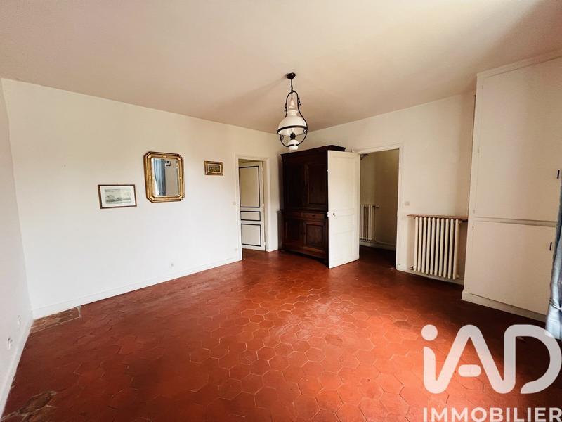 Maison - 216 m² - 6 pièces