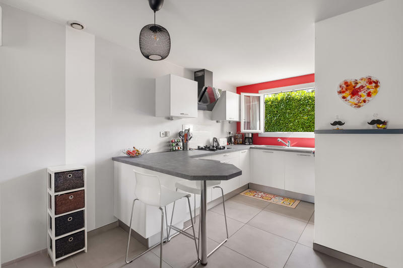 Maison - 83 m² - 4 pièces