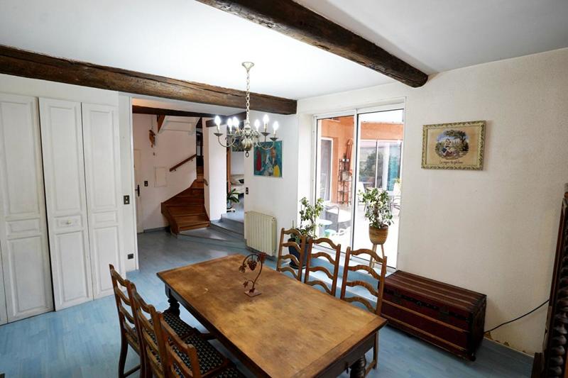 Immeuble - 650 m² - 14 pièces