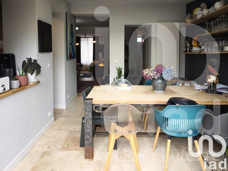 Maison de ville - 200 m² - 10 pièces