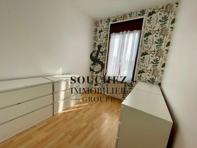 Maison - 152 m² - 8 pièces