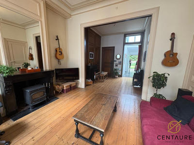 Maison ancienne - 177 m² - 6 pièces