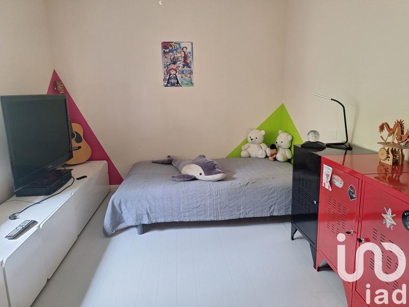 Maison - 250 m² - 8 pièces