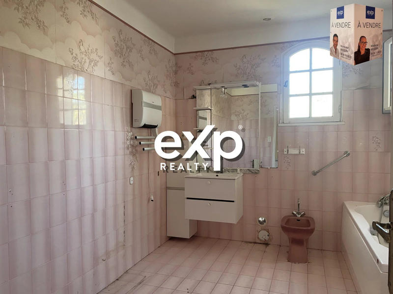 Maison - 160 m² - 8 pièces