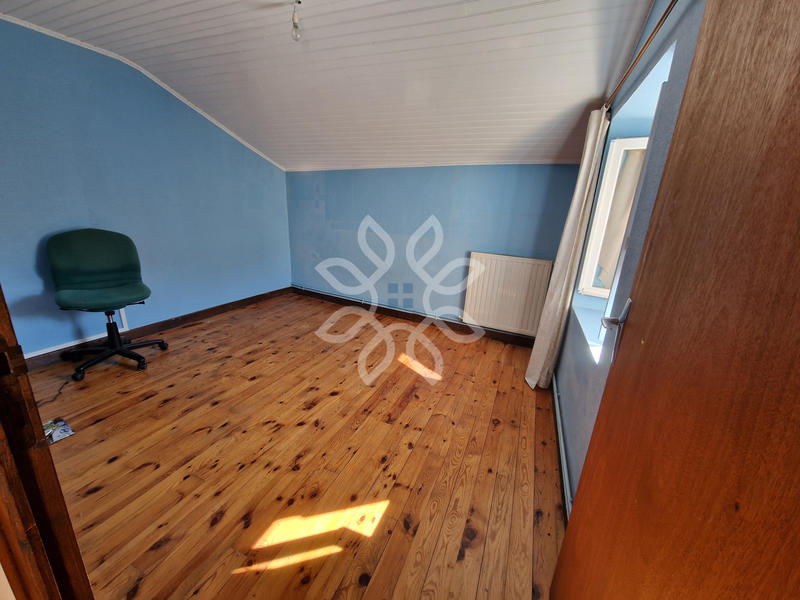 Propriété - 300 m² - 10 pièces