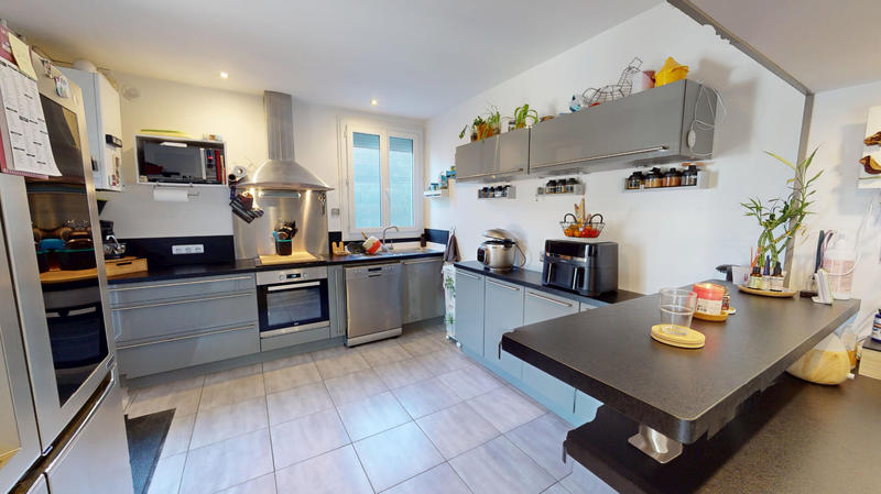 Maison - 115 m² - 5 pièces