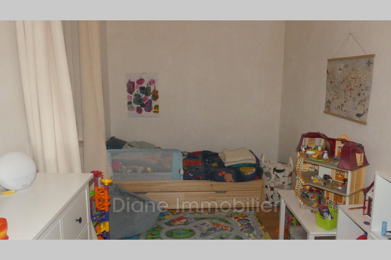 Appartement - 162 m² - 6 pièces